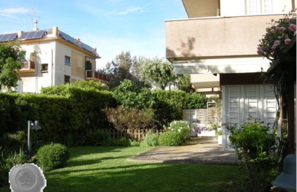 appartamento in vendita ad Anzio in zona Lido delle Sirene