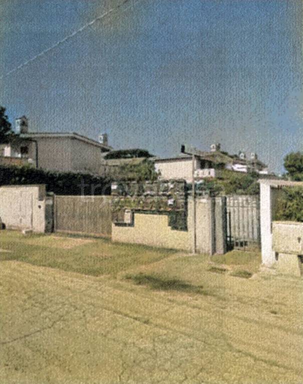 casa indipendente in vendita ad Anzio