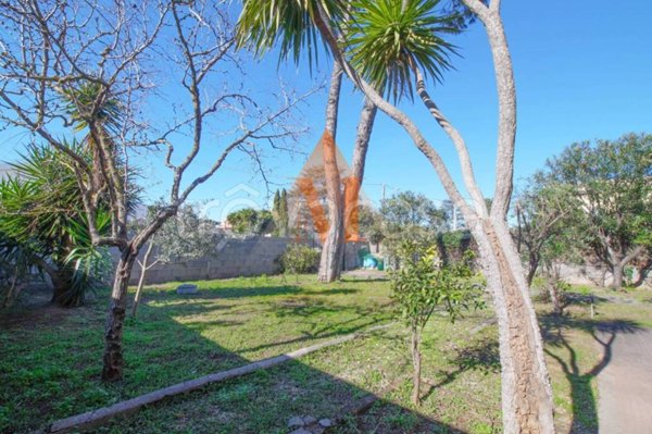 casa indipendente in vendita ad Anzio in zona Villa Claudia