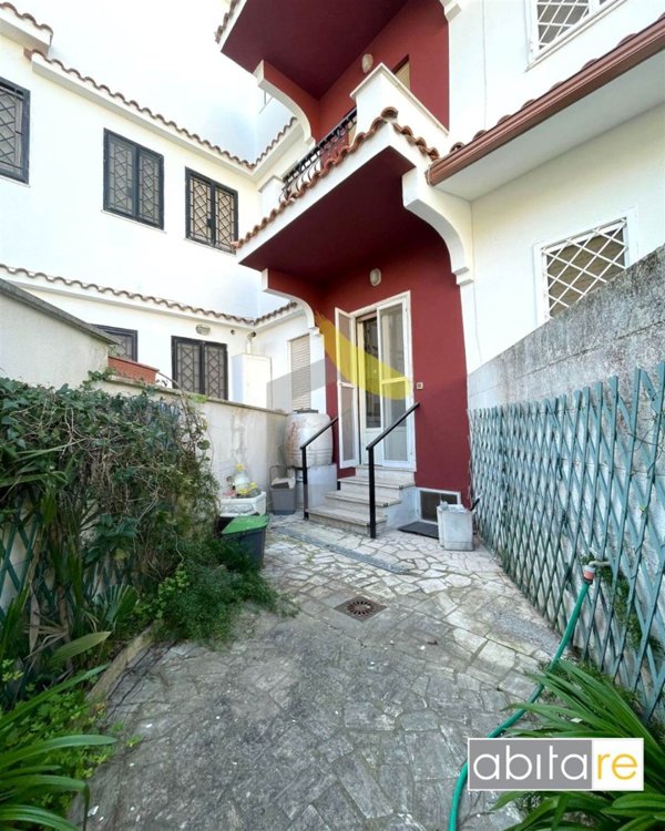 appartamento in vendita ad Anzio in zona Mare