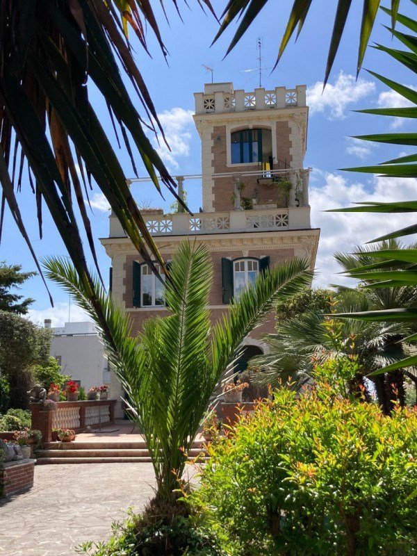 casa indipendente in vendita ad Anzio in zona Mare