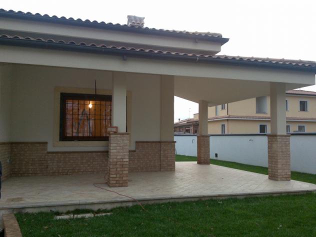 casa indipendente in vendita ad Anzio