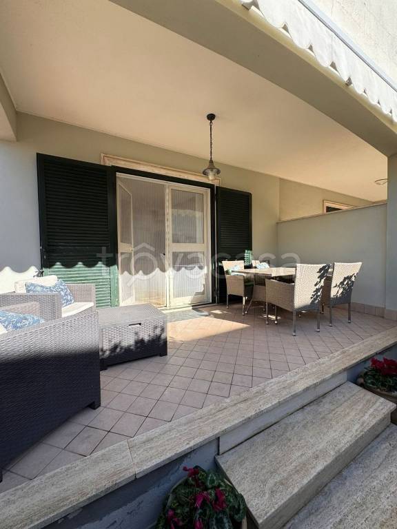 casa indipendente in vendita ad Anzio in zona Marechiaro