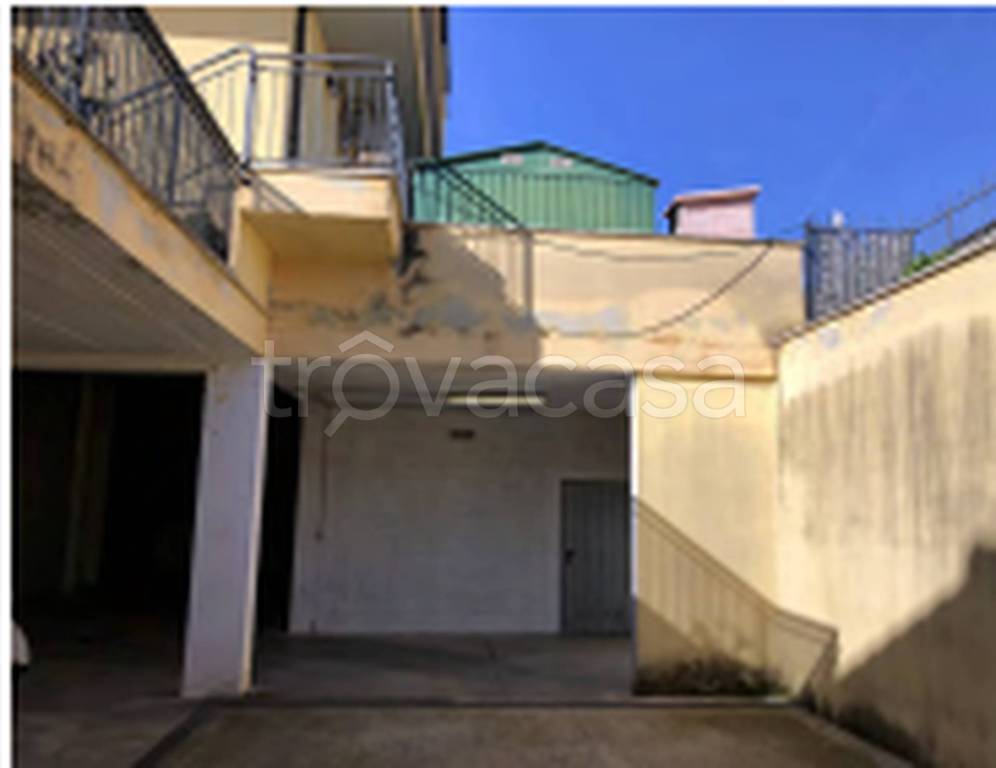 terreno edificabile in vendita ad Anzio in zona Cincinnato