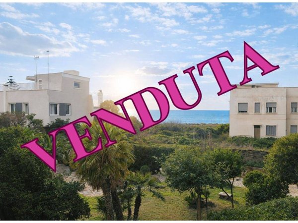 appartamento in vendita ad Anzio in zona Mare