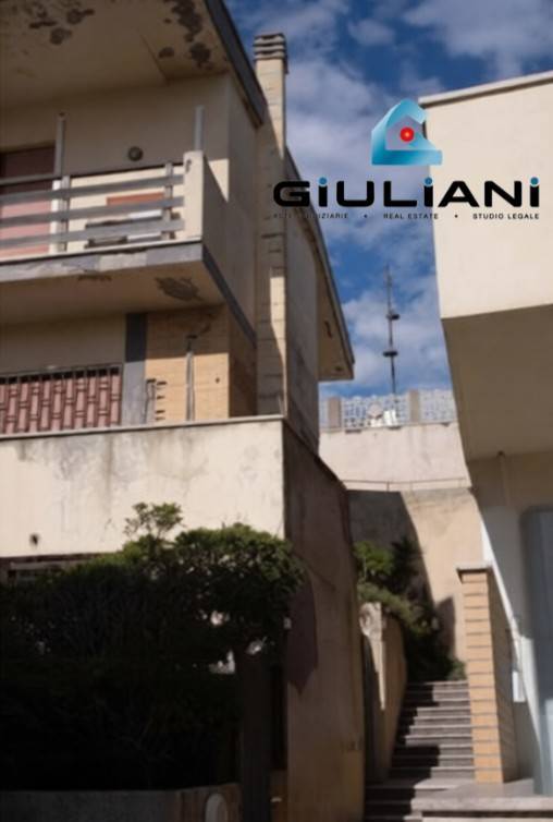 appartamento in vendita ad Anzio in zona Mare