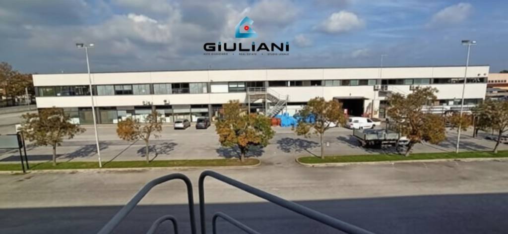 capannone in vendita ad Anzio