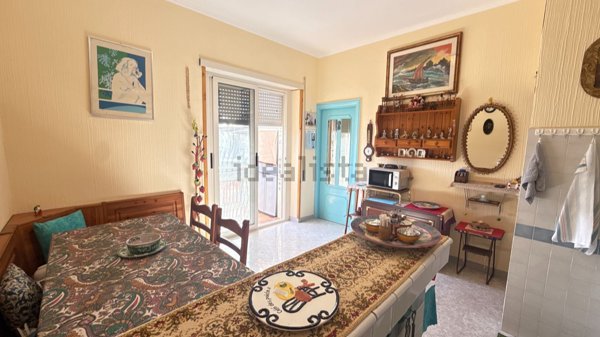 appartamento in vendita ad Anzio in zona Mare