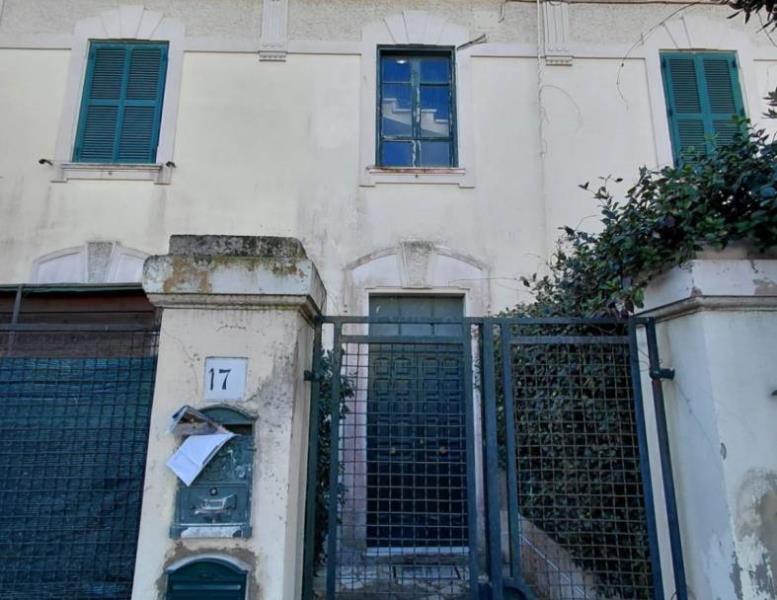 appartamento in vendita ad Anzio in zona Mare