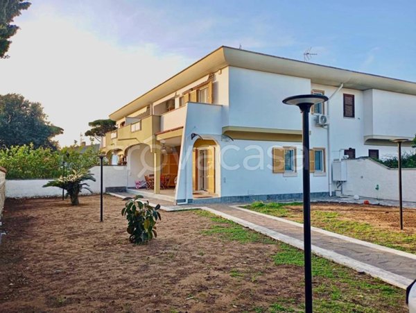 casa indipendente in vendita ad Anzio in zona Mare