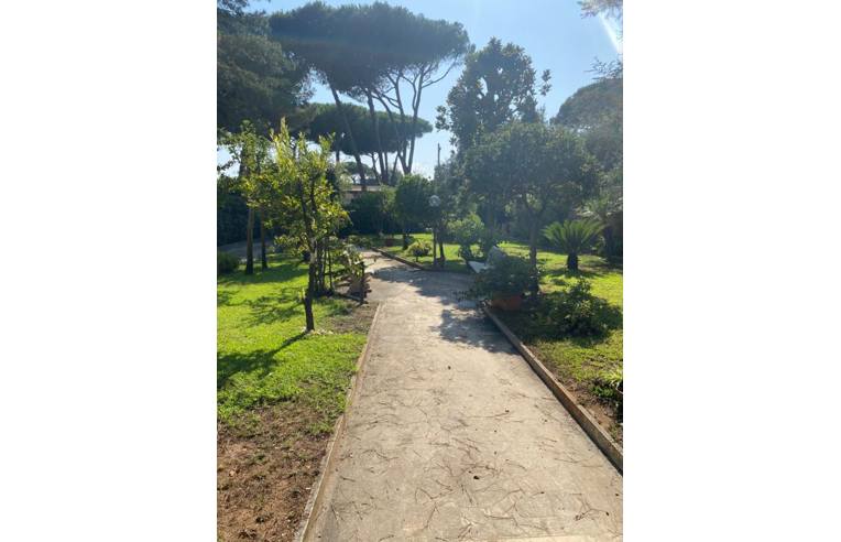 casa indipendente in vendita ad Anzio in zona Mare