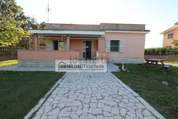 casa indipendente in vendita ad Anzio