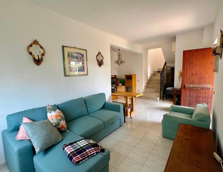 casa indipendente in vendita ad Anzio