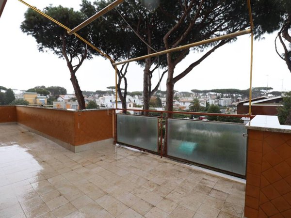 appartamento in vendita ad Anzio in zona Mare