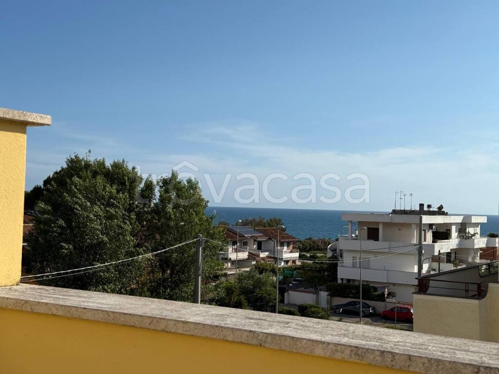 appartamento in vendita ad Anzio in zona Cincinnato