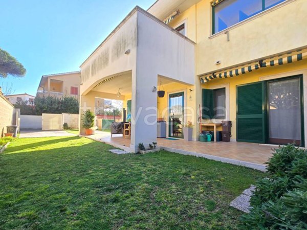 casa indipendente in vendita ad Anzio
