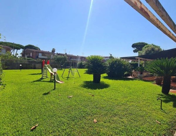 casa indipendente in vendita ad Anzio