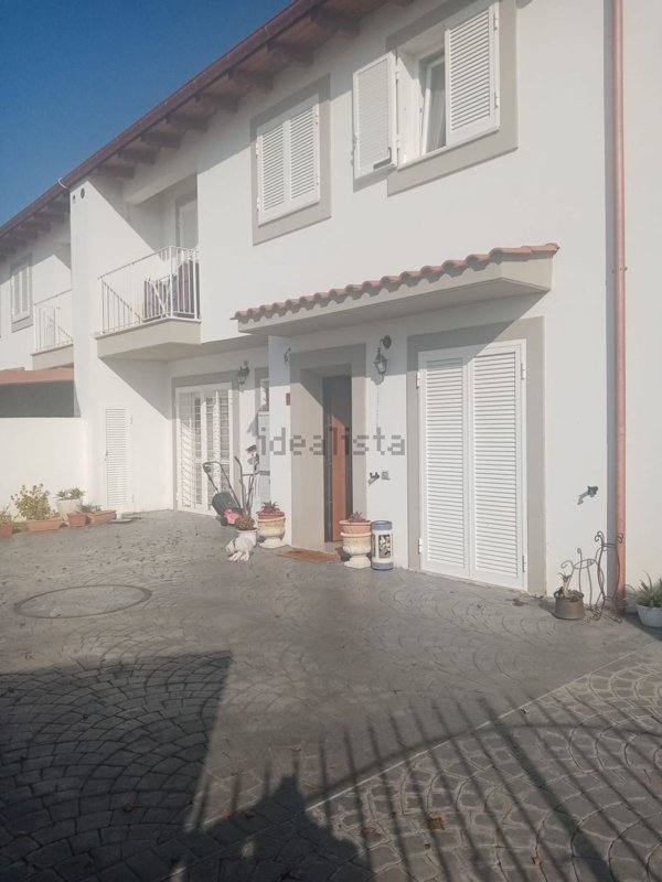 casa indipendente in vendita ad Anzio in zona Mare