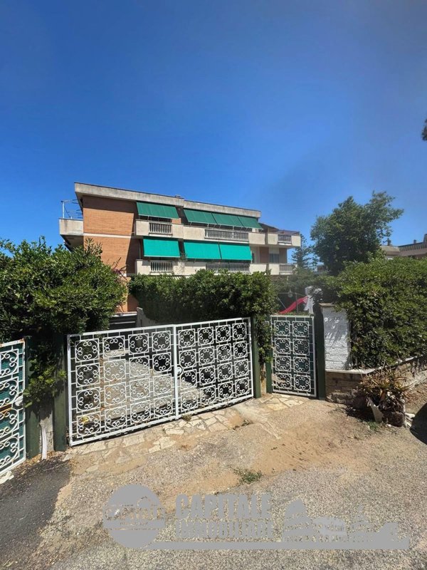 appartamento in vendita ad Anzio in zona Mare