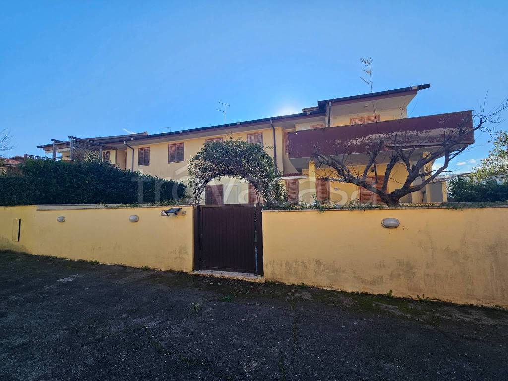 appartamento in vendita ad Anzio in zona Cincinnato