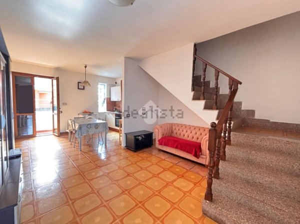 casa indipendente in vendita ad Anzio in zona Villa Claudia