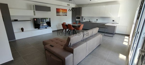 casa indipendente in vendita ad Anzio in zona Mare