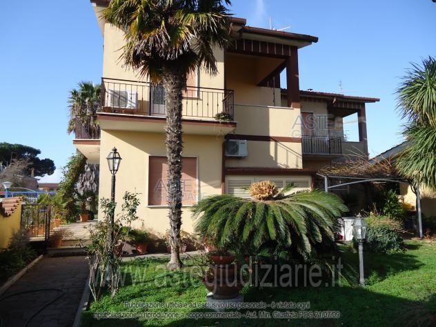villa in vendita ad Anzio