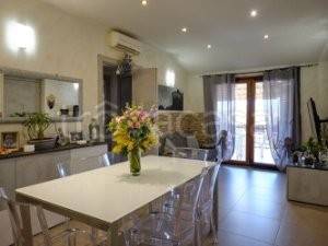 appartamento in vendita ad Anzio in zona Villa Claudia