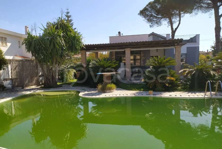 casa indipendente in vendita ad Anzio in zona Villa Claudia