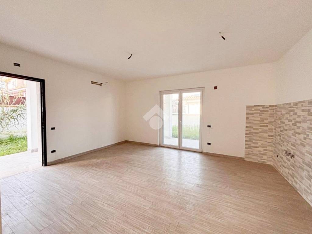 casa indipendente in vendita ad Anzio in zona Anzio Colonia