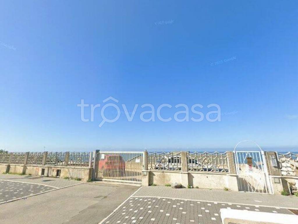 appartamento in vendita ad Anzio in zona Anzio Colonia