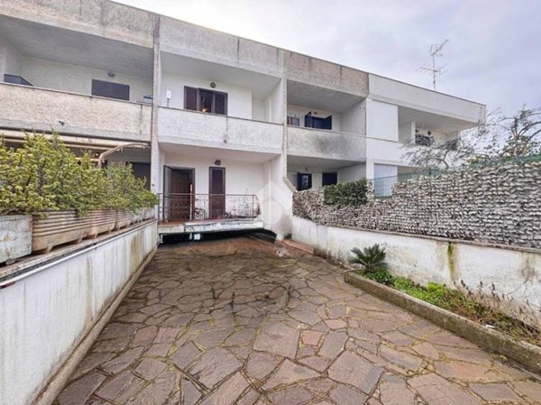 casa indipendente in vendita ad Anzio in zona Anzio Colonia