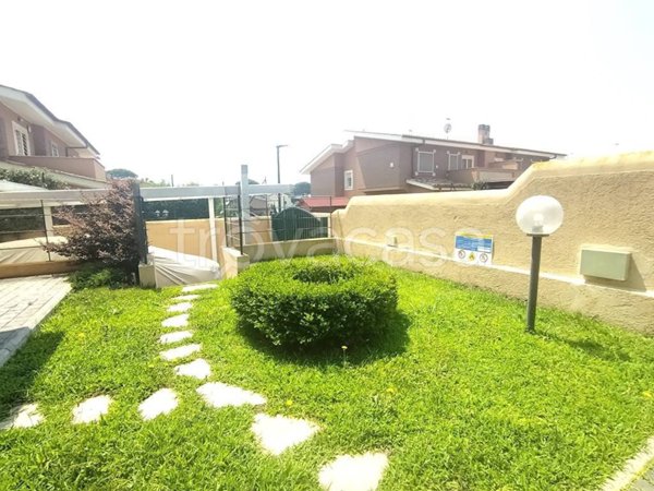 casa indipendente in vendita ad Anzio in zona Cincinnato