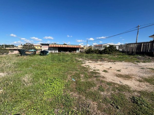 terreno agricolo in vendita ad Anzio in zona Marechiaro