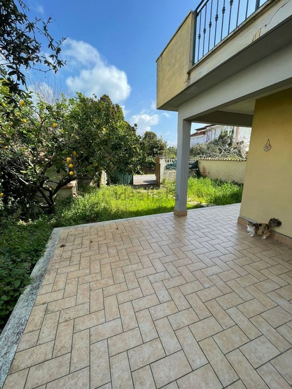 casa indipendente in vendita ad Anzio