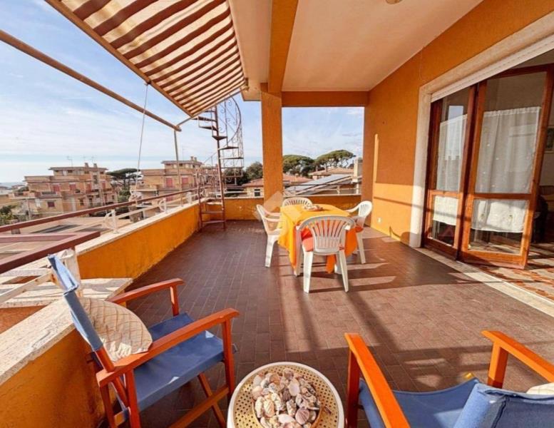appartamento in vendita ad Anzio in zona Mare