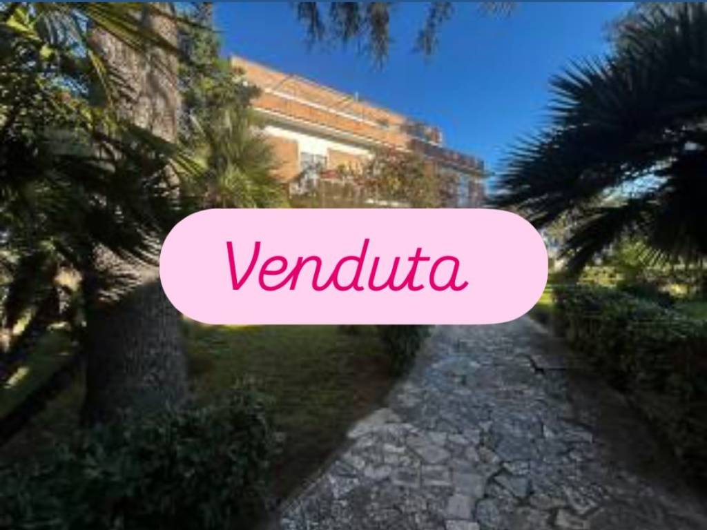 appartamento in vendita ad Anzio in zona Mare