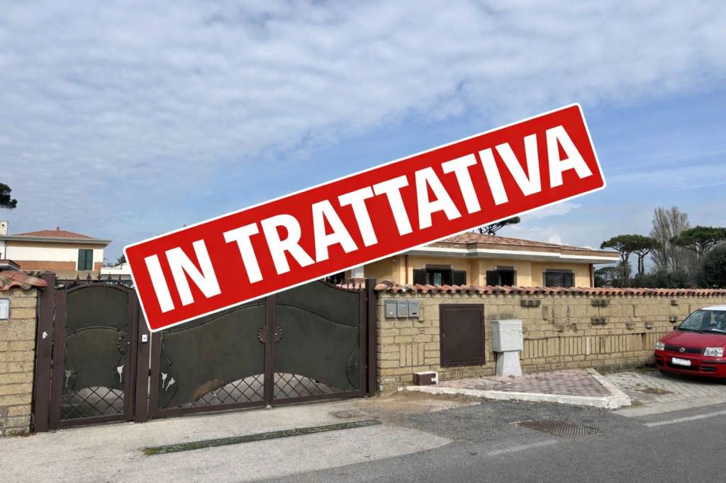 casa indipendente in vendita ad Anzio