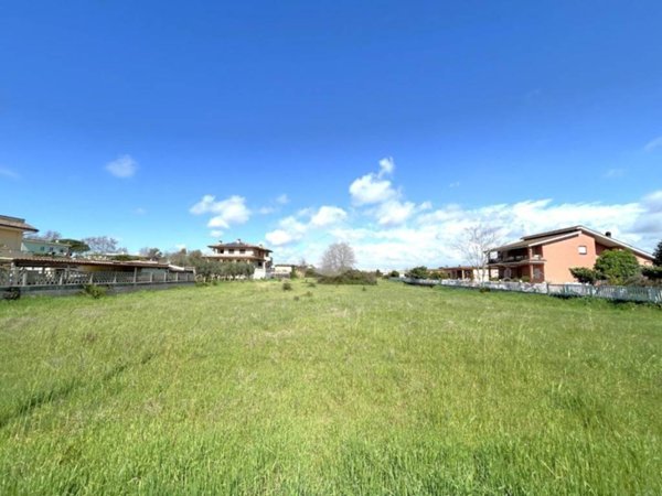 terreno agricolo in vendita ad Anzio in zona Stazione