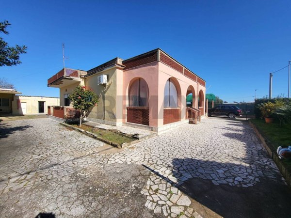 casa indipendente in vendita ad Anzio in zona Lido dei Pini