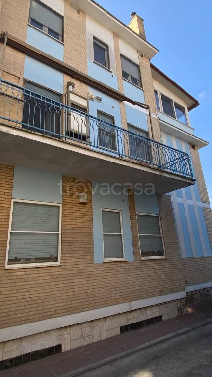 appartamento in vendita ad Anzio in zona Stazione