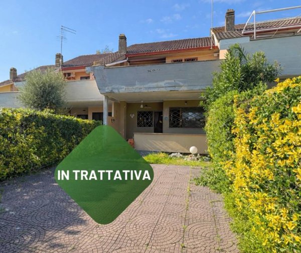 casa indipendente in vendita ad Anzio in zona Cincinnato