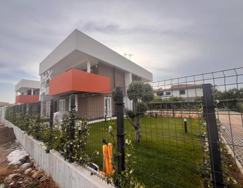 casa indipendente in vendita ad Anzio