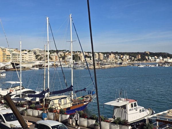 appartamento in vendita ad Anzio in zona Mare
