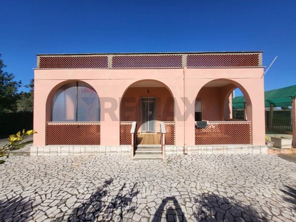 casa indipendente in vendita ad Anzio in zona Lido dei Pini