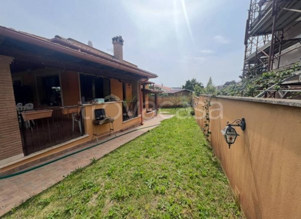 casa indipendente in vendita ad Anzio