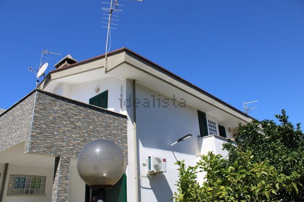 casa indipendente in vendita ad Anzio in zona Stazione