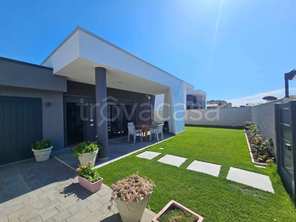casa indipendente in vendita ad Anzio