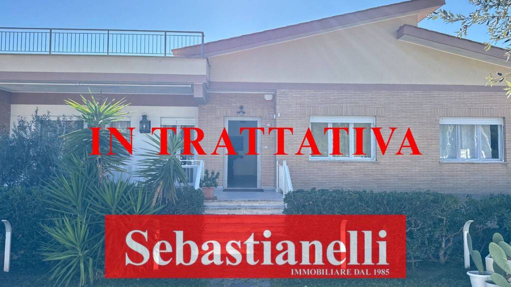 appartamento in vendita ad Anzio in zona Mare