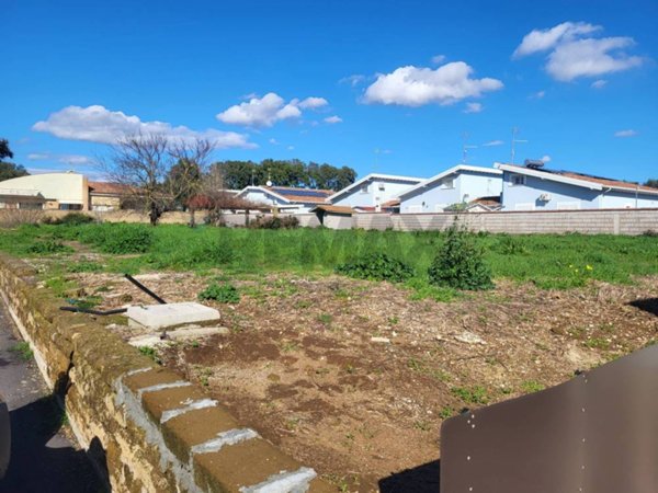 terreno edificabile in vendita ad Anzio